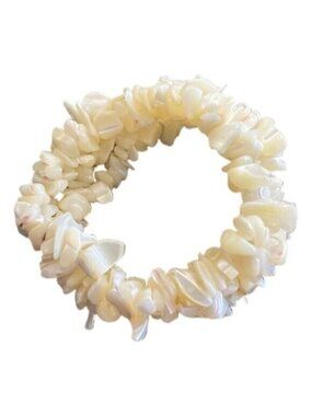 VTG Triple Strand Bracelet Sea Shell Iridescent Pearl Pull On Elastic Summer